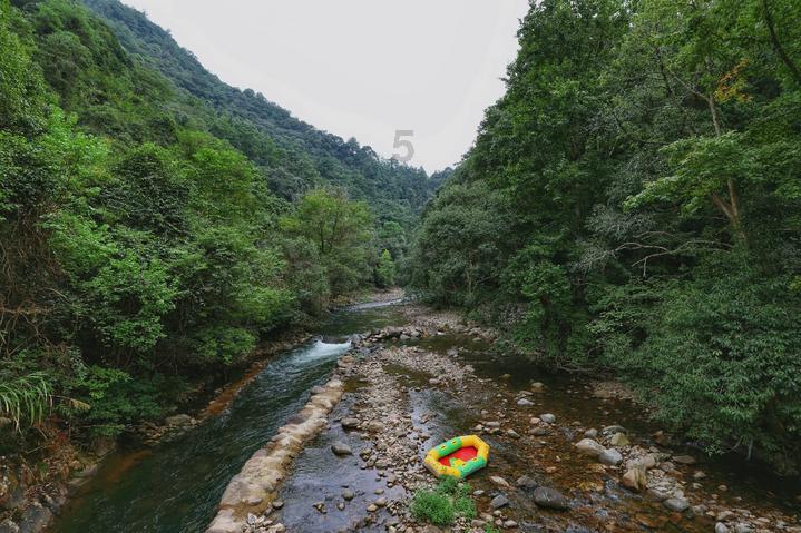 建立督导机制 守护美丽乡村